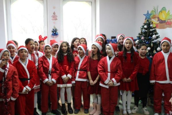 A Merry Christmas Party for Point of Hope Kids